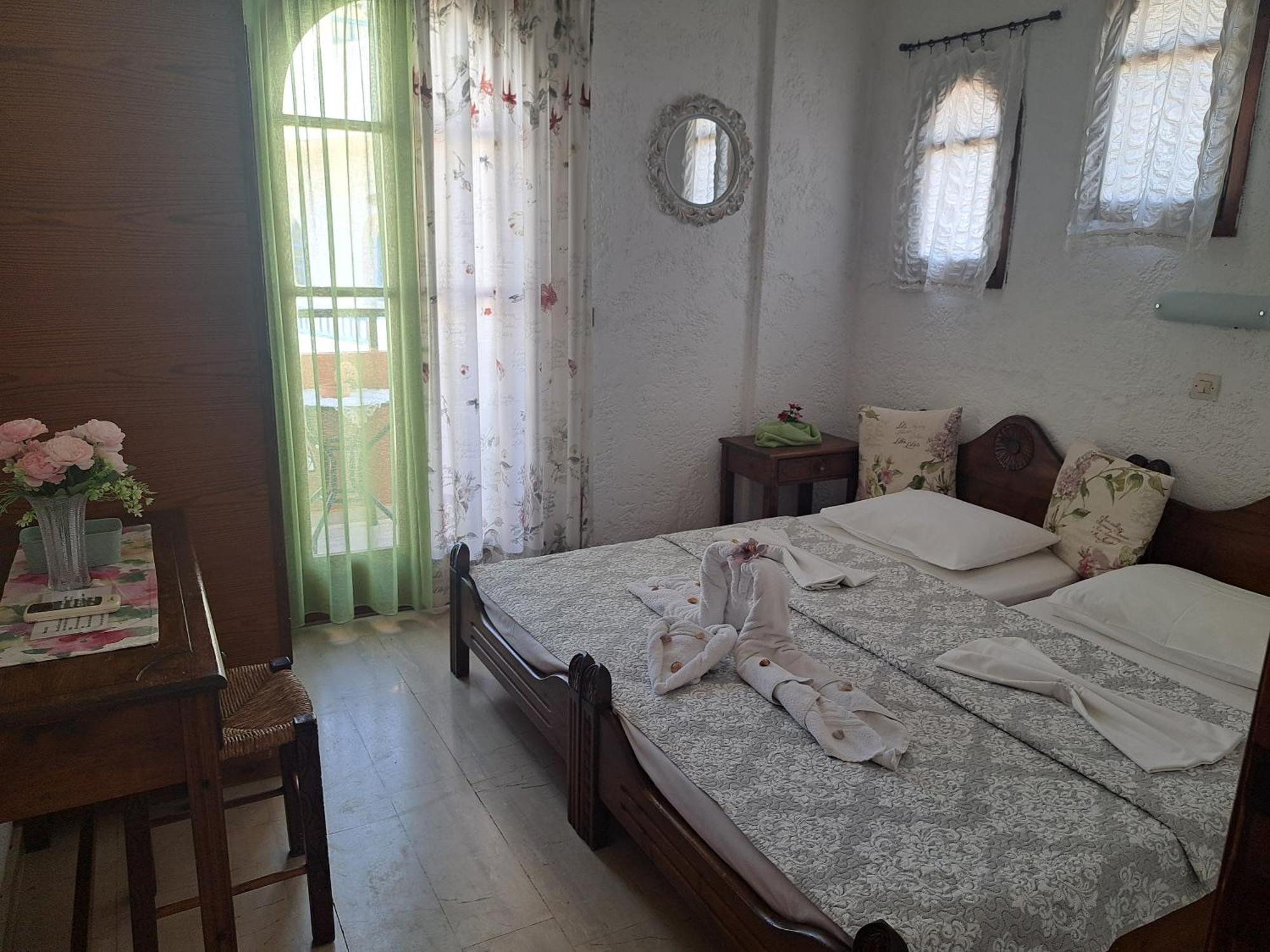 Stella Apartments Malia Bagian luar foto
